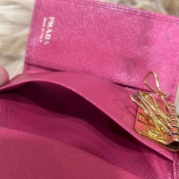 Authentic 💕Prada Key case - Picture 15 of 17
